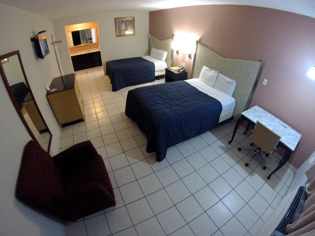 Hôtel Las Torres à Mexicali Extérieur photo